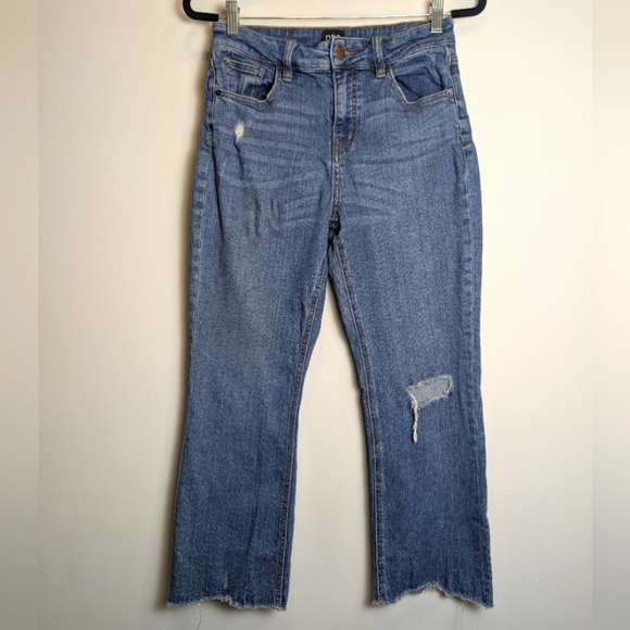 BDG Urban Outfitters Kick Flare High Rise Cropped Raw Hem Distressed Jeans  28 - Picture 2 of 11